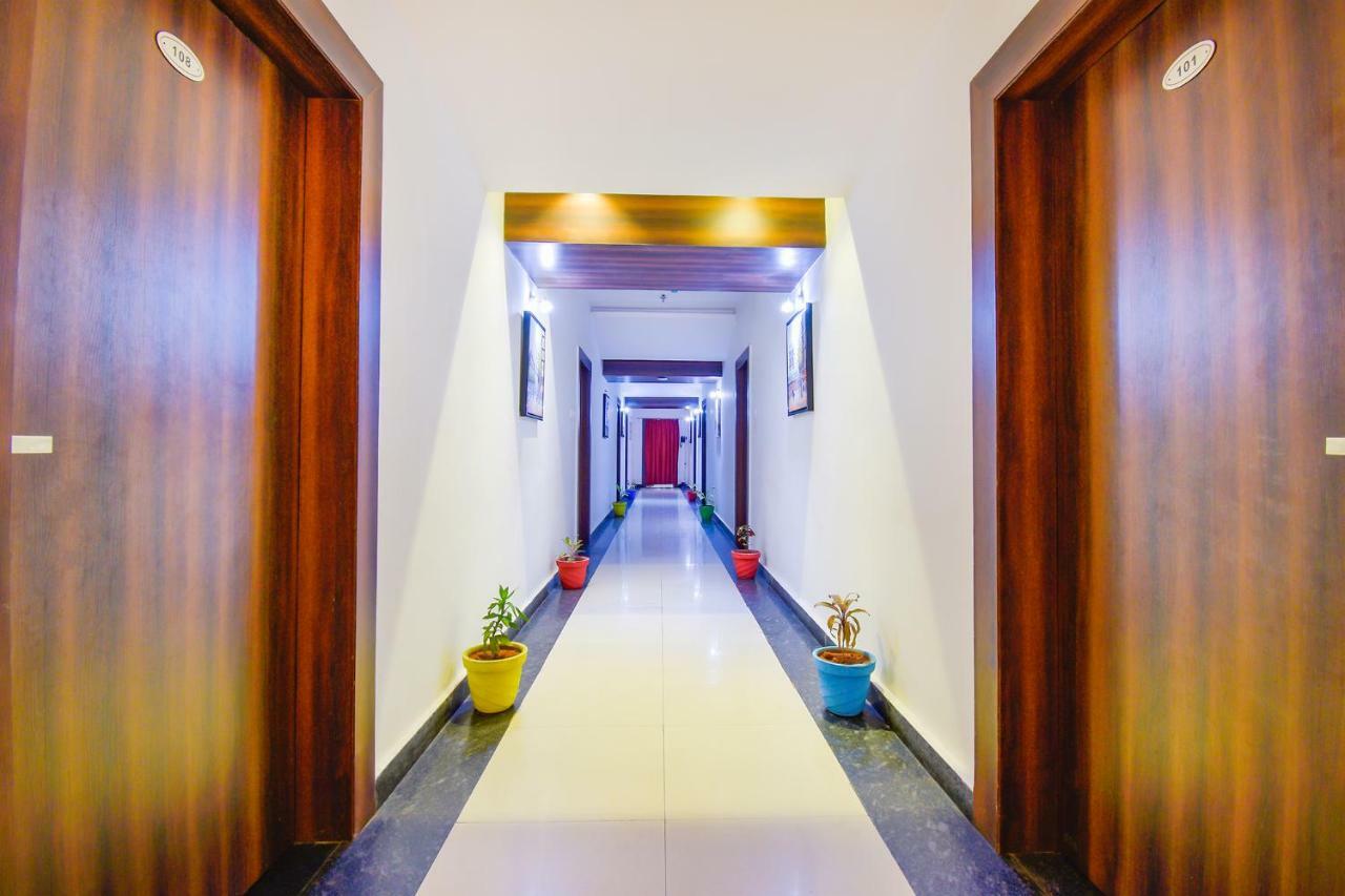 Fabhotel Pentagon Next - Bhubaneswar Railway Station Dış mekan fotoğraf